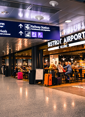 ceiling antenna هوائي السقف