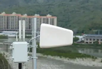 LPDA Antenna GL-DY7038V11 هوائي LPDA GL-DY7038V11